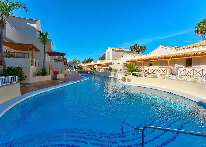 Playa De Americas 阿罗纳