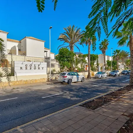 Playa De Americas Holiday home *