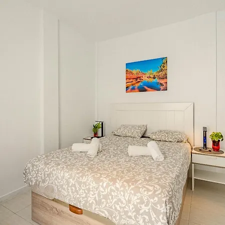 Playa De Americas Holiday home *